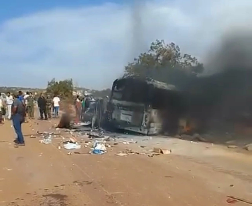 Τραγωδία στη Λιβύη: Βίντεο από το φλεγόμενο λεωφορείο μετά το φρικτό δυστύχημα με τους  Έλληνες νεκρούς