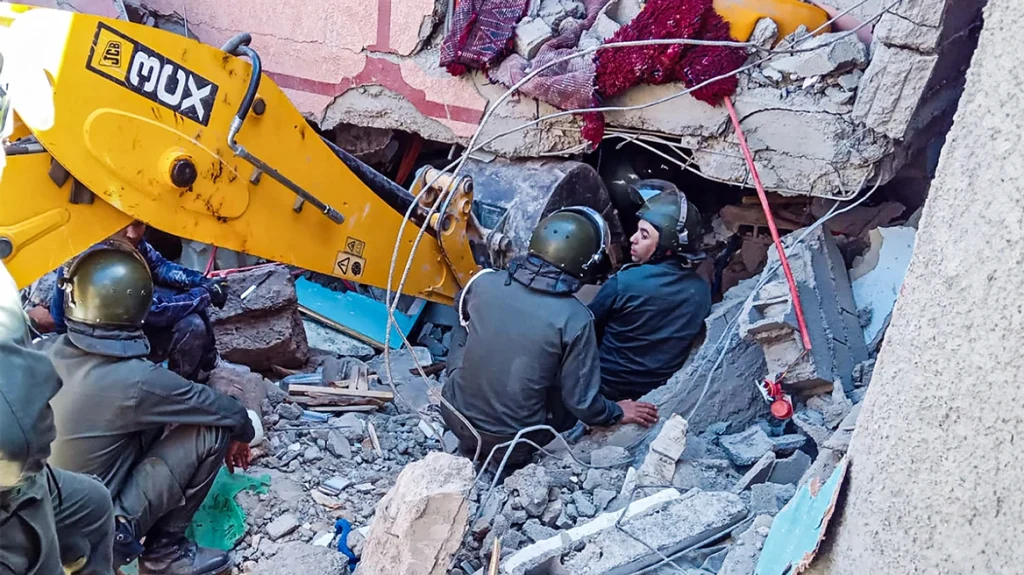 Σεισμός στο Μαρόκο: Πάνω από 2.000 οι νεκροί – Άγνωστος ο αριθμός των εγκλωβισμένων (εικόνες&βίντεο)