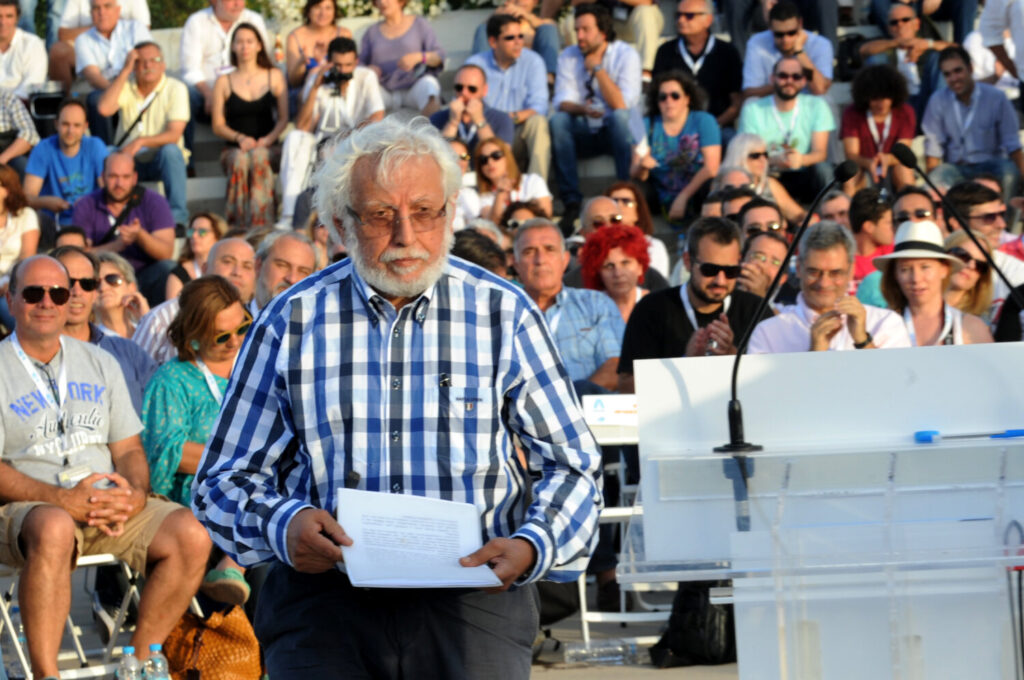 Πέθανε ο καθηγητής Γιώργος Γραμματικάκης