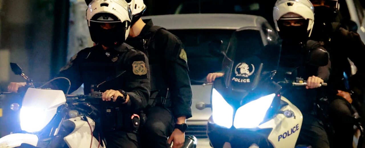 Σοκαριστική υπόθεση στο Περιστέρι:  Γυναίκα έβαζε δηλητήριο στο φαγητό του συζύγου της – Αποκαλύφθηκε  από κρυφές κάμερες και συνελήφθη