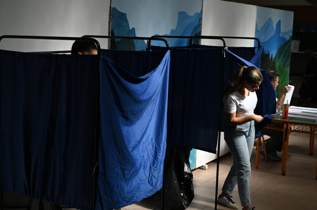 Exit Poll – Δήμος Πατρέων: Καθαρή νίκη για τον Κώστα Πελετίδη