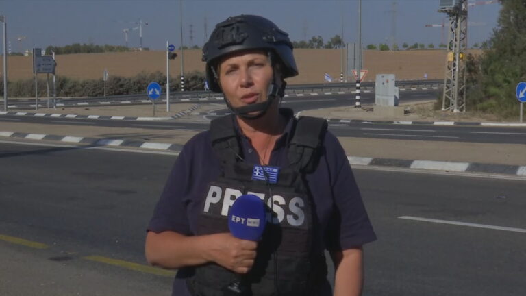 Πόλεμος στο Ισραήλ: Προειδοποιητική σφαίρα από τους στρατιώτες του Ισραήλ στο συνεργείο της ΕΡΤ – Δείτε το βίντεο