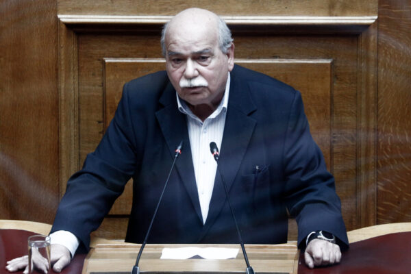 Βούτσης για δηλώσεις Οικονόμου: Όσοι είναι ακόμα στελέχη του ΣΥΡΙΖΑ και σιωπούν, πρέπει να απαντήσουν