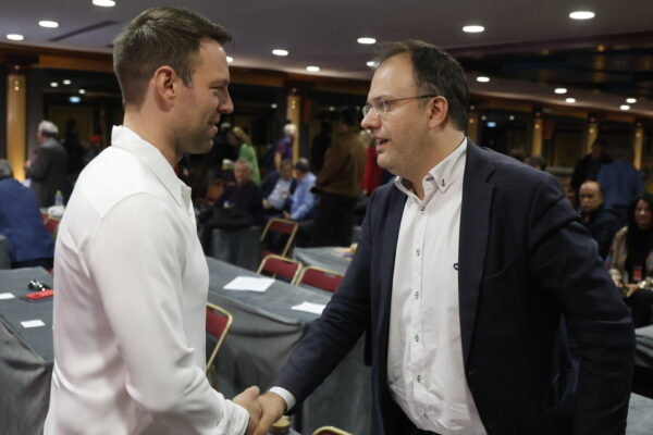 Κατά του δημοψηφίσματος ο Θεοχαρόπουλος: «Σε λάθος κατεύθυνση η ομιλία Κασσελάκη»