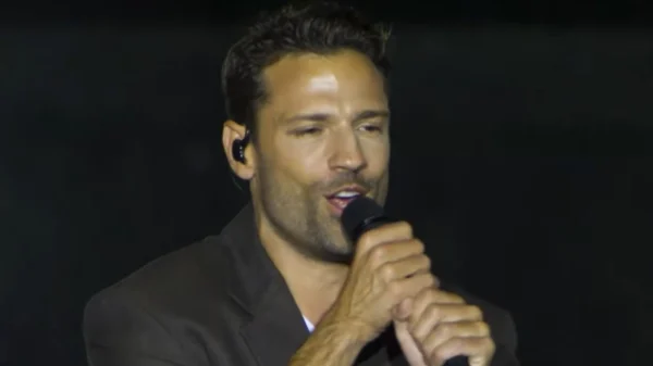 Σπίτι με το Mega: Παρουσιάζει τη μεγάλη συναυλία του Κωνσταντίνου Αργυρού στη Θεσσαλονίκη