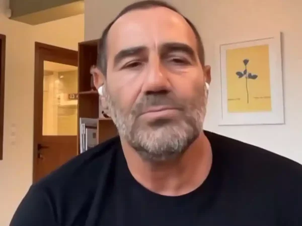 Αντώνης Κανάκης για τις φωτιές στην Αττική: «Ας αφήσουμε την οργή ήσυχη για άλλους λαούς που την τιμάνε έμπρακτα»