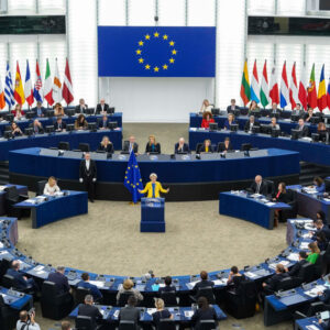 To Ευρωπαϊκό Κοινοβούλιο παγώνει τη συμφωνία ΕΕ – Mercour – Την παραπέμπει στο Ανώτατο Δικαστήριο – Διαδηλώσεις από Ευρωπαίους αγρότες στο Στρασβούργο