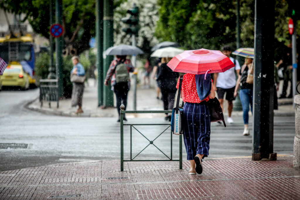 EMY – Έκτακτο δελτίο επιδείνωσης του καιρού: Βροχές, καταιγίδες και θυελλώδεις άνεμοι τα Θεοφάνεια
