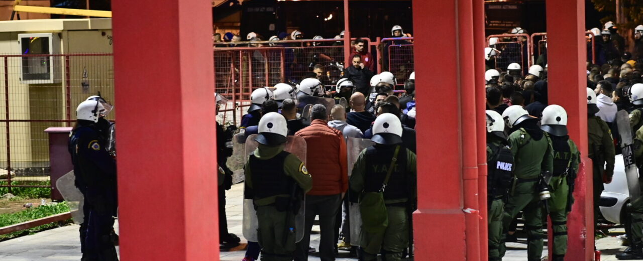 Ρέντη – Συγκλονίζει ο παππούς του 31χρονου αστυνομικού που δίνει μάχη για τη ζωή του: «Αυτή η καταραμένη ώρα» (βίντεο)