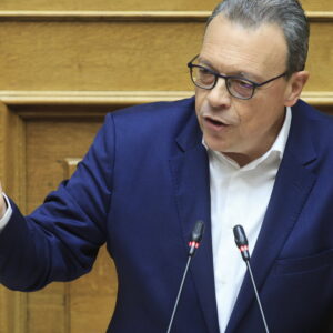 Φάμελλος προς Μητσοτάκη: Εσείς είστε το βαθύ κράτος – Ευθύνη των προοδευτικών δυνάμεων να δώσουν τέλος στο καθεστώς