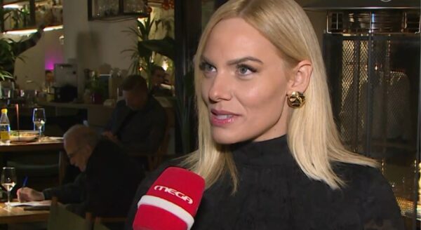 Δύσκολες ώρες για την Ιωάννα Μαλέσκου και τον σύζυγό της, Κωνσταντίνο Δανιά – Πέθανε η μητέρα του