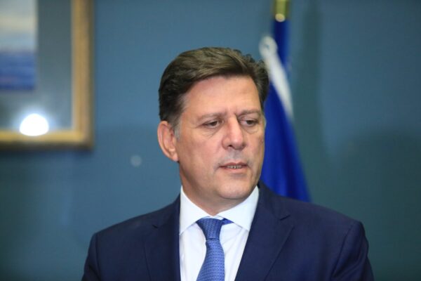 Μιλτιάδης Βαρβιτσιώτης: Παραιτήθηκε από βουλευτής, αποχωρεί από την πολιτική μετά από 25 χρόνια