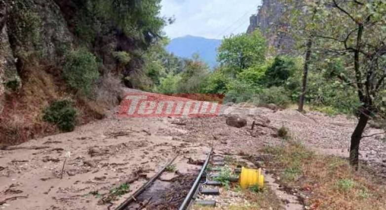 Καλάβρυτα: Κατολισθήσεις σταμάτησαν τον Οδοντωτό – Αγωνία για 90 επιβάτες – Επιχείρηση απεγκλωβισμού
