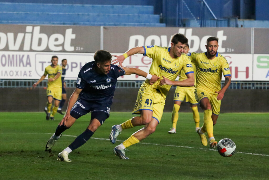 Παναιτωλικός – Ατρόμητος 1-0: Nίκη με 10 παίκτες!