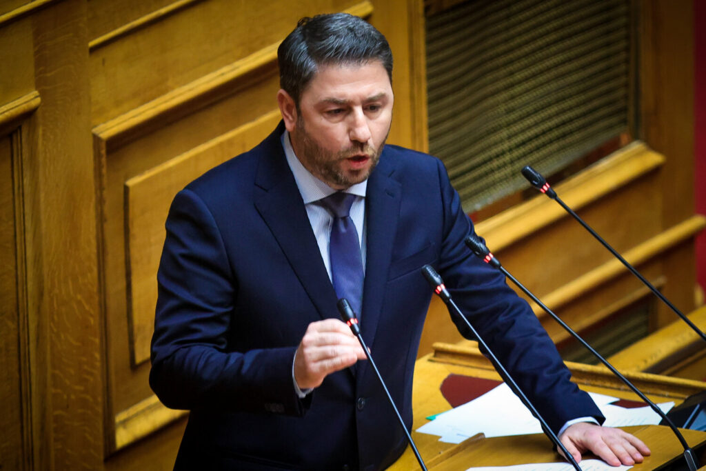 Πρωτοβουλία Ανδρουλάκη για Τέμπη: Καλεί τα κόμματα της αντιπολίτευσης  σε πρόταση δυσπιστίας κατά της κυβέρνησης