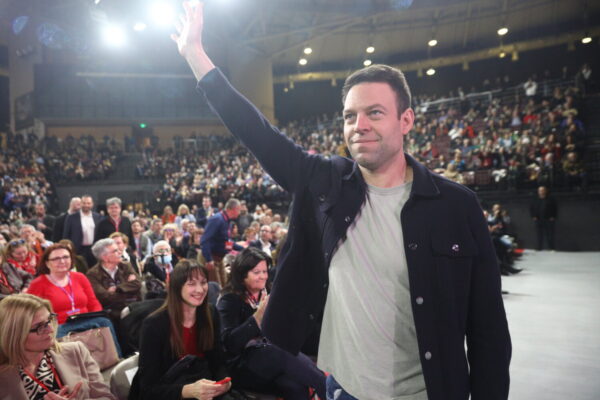 Στ. Κασσελάκης: Θα μείνω στο κόμμα ακόμη και αν χάσω – Αν κερδίσω θα καλέσω την αντιπρόεδρο της Βουλής και την ομάδα της  να συνεργαστούμε