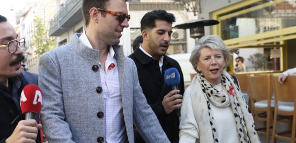 Στ. Κασσελάκης για  την ομιλία της  Έλενας  Ακρίτα: Είμαι περήφανος για τους βουλευτές μας