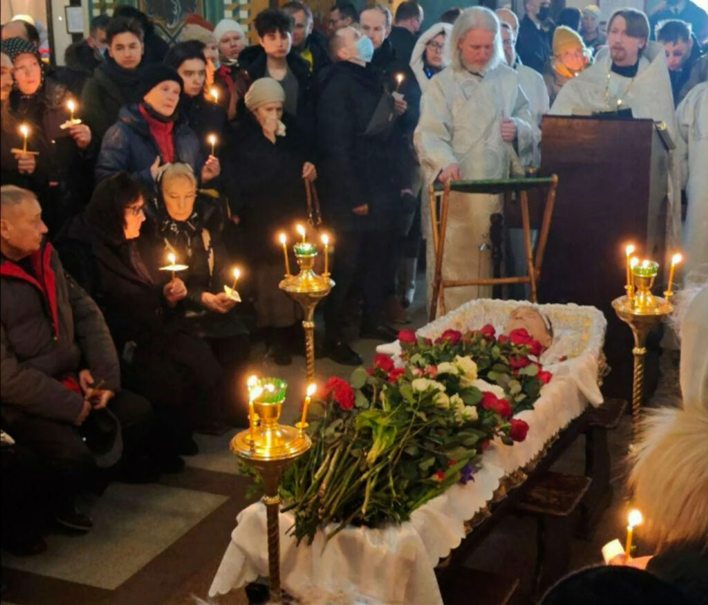 Πλήθος κόσμου στην κηδεία του Αλεξέι Ναβάλνι – Δεκάδες συλλήψεις – Τα μηνύματα των Ευρωπαίων ηγετών