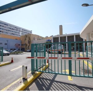 «Ο πατέρας μου  μάζεψε τα μανιτάρια από το βουνό», λέει ο γιός του ζευγαριού που έπαθε ηπατική ανεπάρκεια και μεταφέρονται στην Ιταλία για μοσχεύματα (βίντεο)