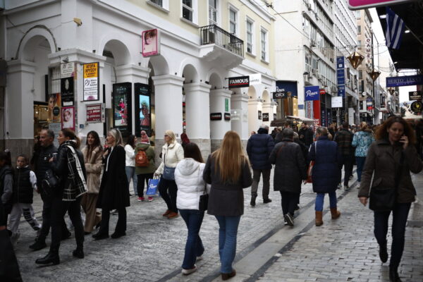 Αλλαγές στα τεκμήρια διαβίωσης μετά από 20 χρόνια: «Κούρεμα» έως 35% για κατοικίες, 73% για οχήματα και 30% για σκάφη αναψυχής
