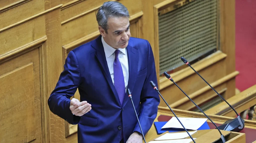 Βουλή – Μητσοτάκης :  Σας κοιτώ στα μάτια  και σας λέω ότι ουδέποτε δόθηκε εντολή για συγκάλυψη