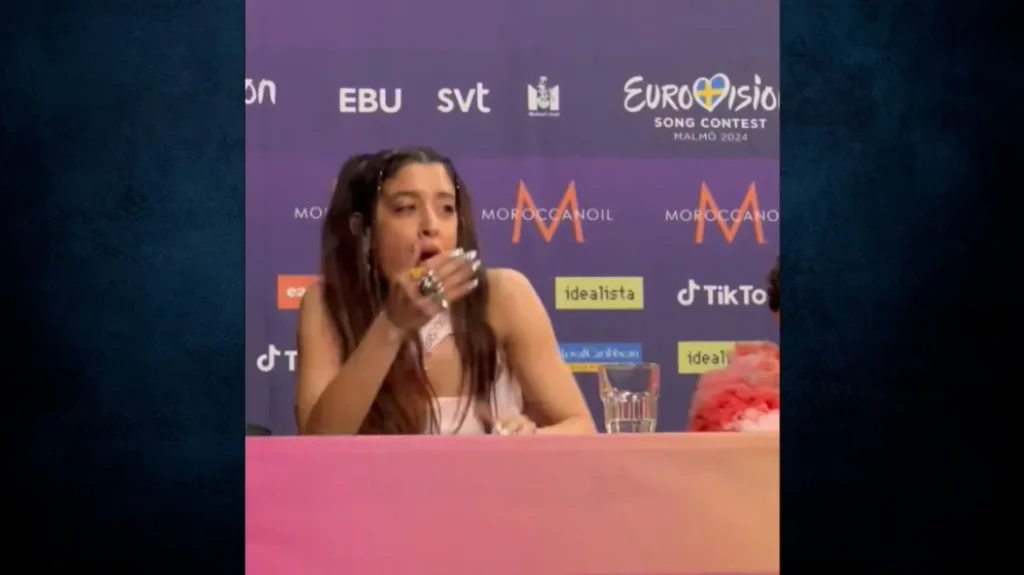 Eurovision 2024: Τα σχόλια για τα χασμουρητά της Μαρίνας Σάττι ενώ δίνει συνέντευξη Τύπου η εκπρόσωπος του Ισραήλ – Βίντεο