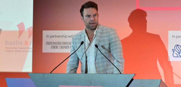 Κασσελάκης: Κλειδώνει η υποψηφιότητα του – «Θα κάνω τα πάντα να φανώ αντάξιος της εμπιστοσύνης των μελών του ΣΥΡΙΖΑ»