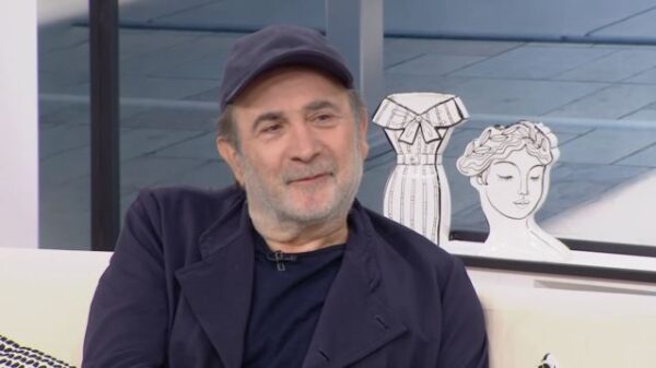 Λαζόπουλος για Κασσελάκη: «Είναι τουρίστας, η θεία από το Σικάγο που θέλει να τα αλλάξει όλα …» (βίντεο)