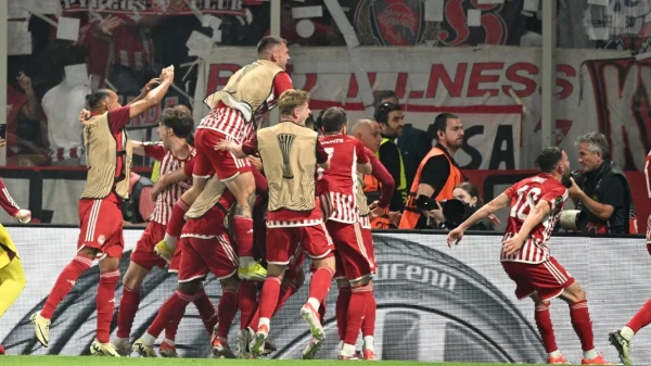 Νίκη – άθλος του Ολυμπιακού επί της Φιορεντίνα με 1-0 και ευρωπαϊκός τίτλος για τους Πειραιώτες στο Conference League