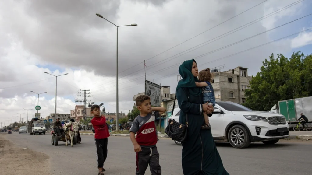 Γάζα: Το Ισραήλ βομβάρδισε δύο συνοικίες της Ράφας – Επίκειται τηλεφώνημα Νετανιάχου – Μπάιντεν – Αντίθετη η ΕΕ στην επίθεση
