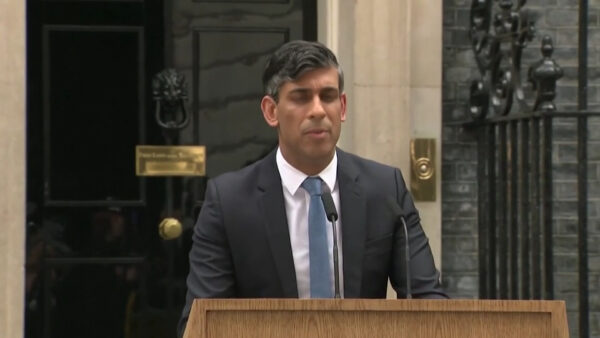 Ο Ρίσι Σούνακ προκήρυξε πρόωρες εκλογές στη Βρετανία στις 4 Ιουλίου