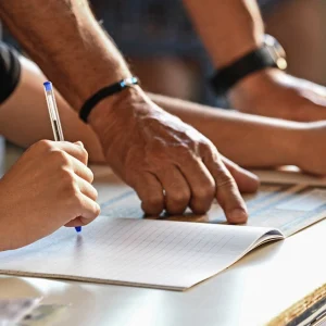 Πανελλαδικές 2026: Πρεμιέρα σήμερα για τα ΓΕΛ με το μάθημα της Νεοελληνικής Γλώσσας και Λογοτεχνίας