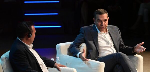 Τσίπρας για Συμφωνία Πρεσπών: Τρία μνημόνια δεν κυρώθηκαν ποτέ – Αν ήμουν πρωθυπουργός θα τα είχα φέρει εδώ και καιρό (βίντεο)