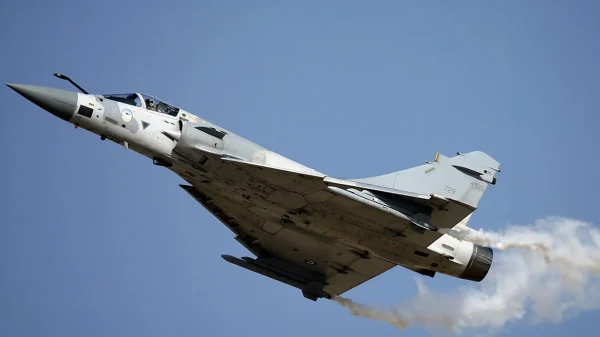 Τανάγρα: Βλάβη σε Μιράζ 2000-5 – Η πιλότος το εγκατέλειψε επιτυχώς και είναι σώα