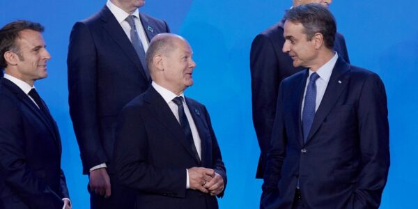 Μήνυμα Μητσοτάκη σε Μιτσκόσκι: Η παραβίαση της Συμφωνίας των Πρεσπών θέτει σε κίνδυνο την ασφάλεια στα Δυτικά Βαλκάνια