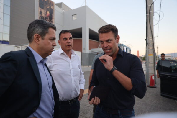 Κασσελάκης: «Είδα μόνο 3 αεροσκάφη να επιχειρούν» – Καλεί την κυβέρνηση να δώσει τα στοιχεία