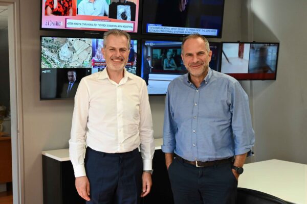 Ο νέος πρόεδρος της ΕΡΤ, Γιάννης Παπαδόπουλος, στο Ραδιομέγαρο