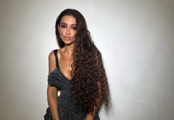 Ελένη Φουρέιρα: Στόλισε το Χριστουγεννιάτικο δένδρο και ο γιός της είναι ενθουσιασμένος