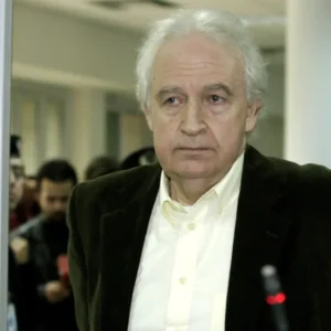 Αλέξανδρος Γιωτόπουλος:  Αποφυλακίστηκε ο αρχηγός της 17Ν μετά από 24 χρόνια κράτησης