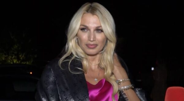 Κωνσταντίνα Σπυροπούλου: «Θέλω να παντρευτώ αλλά δεν έχω προλάβει, συνέχεια είμαι έγκυος» (βίντεο)