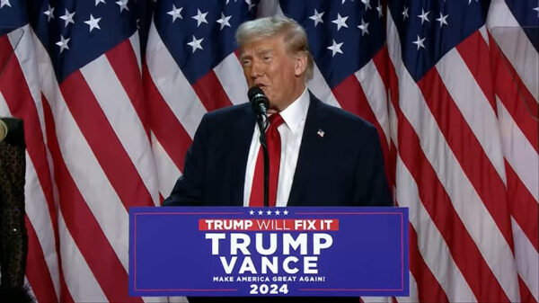 Θρίαμβος για τον Ντόναλντ Τράμπ – Με νίκη και στο Γουισκόνσιν ξεπέρασε στους 270 εκλέκτορες