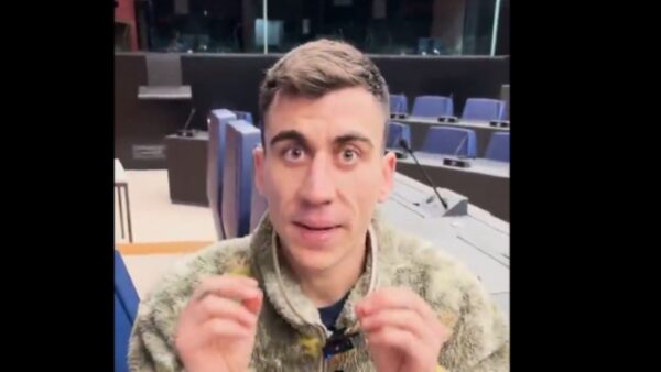 Φειδίας Παναγιώτου με έμπνευση από τον Μασκ: Είναι καλή ιδέα να απολύσουμε το 80% των υπαλλήλων της ΕΕ;