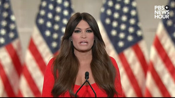 Κίμπερλι Γκίλφοϊλ: Στην Αθήνα έφτασε η νέα πρέσβειρα των ΗΠΑ – Tο πρόγραμμα της