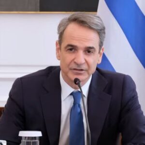 Με κορωνοϊό ο Κυριάκος Μητσοτάκης: Με τηλεδιάσκεψη στο Υπουργικό Συμβούλιο και μάσκα το απόγευμα στο Πεντάγωνο
