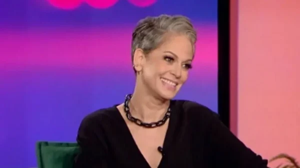 Ρέα Τουτουντζή: Δοκίμασα τα πάντα, ήμουν ένα παιδί του αλκοόλ και το έκοψα (βίντεο)