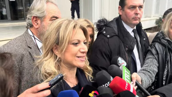 Τέμπη: Μήνυση κατά του Εφέτη- ανακριτή κατάθεσε η Μαρία Καρυστιανού και συγγενείς θυμάτων – «Δεν έβαλε στη δικογραφία 649.000 κρίσιμα αρχεία» (βίντεο)