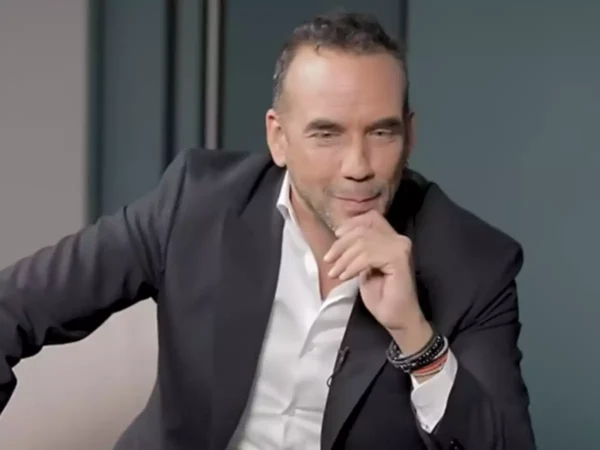 Πάνος Μουζουράκης: Έγινε πατέρας για δεύτερη φορά – Γέννησε η Μαριλού Κόζαρη