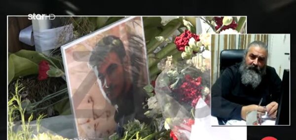 Τέμπη: Ραγίζει καρδιές ο πατήρ Χριστόδουλος, πατέρας 23χρονου θύματος – «Τα εγκαύματα του Κυπριανού μοιάζουν με αυτά των πυροσβεστών» (βίντεο)