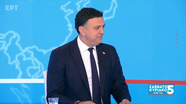 Β. Κικίλιας: Δεν υπάρχουν ένστολοι δεύτερης κατηγορίας – Να δοθούν αυξήσεις και σε αστυνομικούς, πυροσβέστες και λιμενικούς (βίντεο)