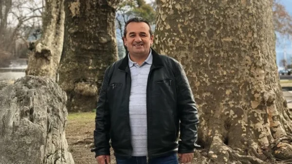 Σίνδος: Την κάρφωσε 40 φορές με 4 μαχαίρια – Το ένα έσπασε – Τι έδειξε η ιατροδικαστική εξέταση για την δολοφονία της 44χρονης